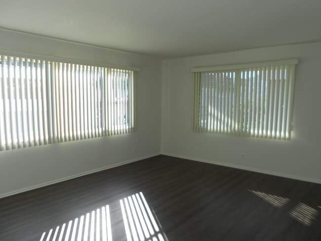 Floorplan - 1457 S Westgate Ave