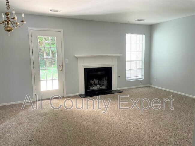 Building Photo - 3089 Revere Ct