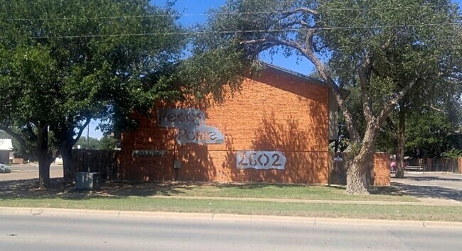 Foto del edificio - 2602 82nd St