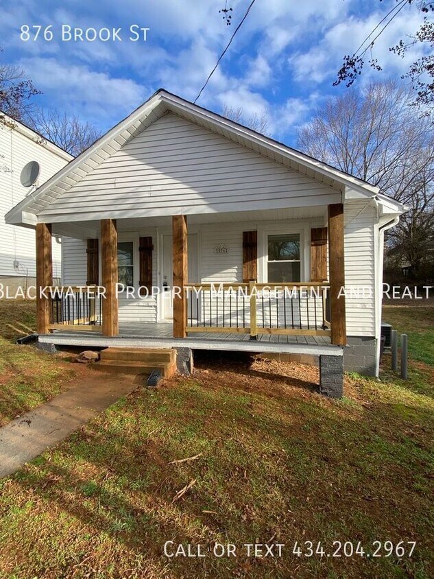 Primary Photo - Fully Renovated 2 Bedroom Home!