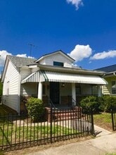 Building Photo - 1402 Melton Ave