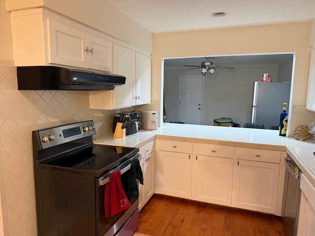 Ketchen - 6121 Westholme Way