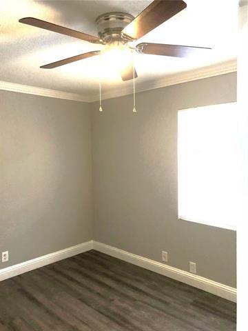 Building Photo - 5016 Sherwood Dr