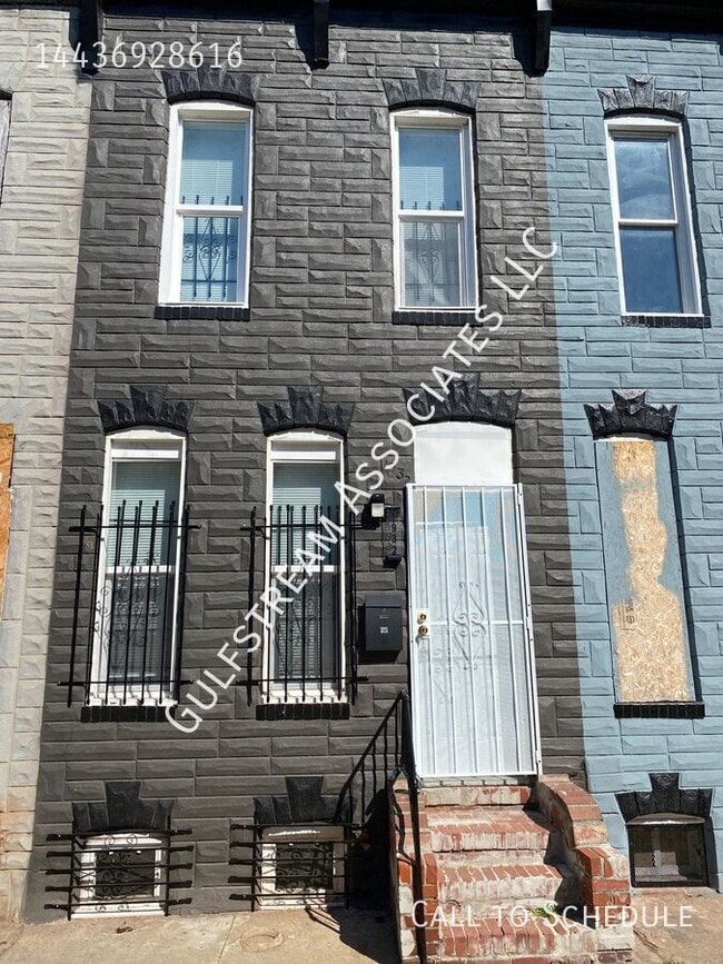 Building Photo - 1932 Christian St
