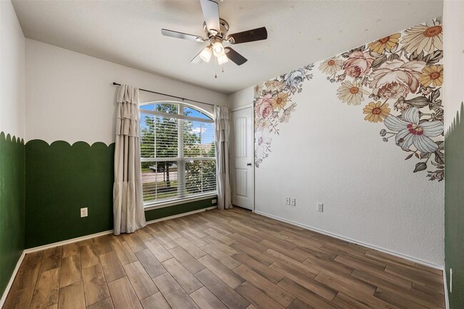 Building Photo - 108 Igneous Ln