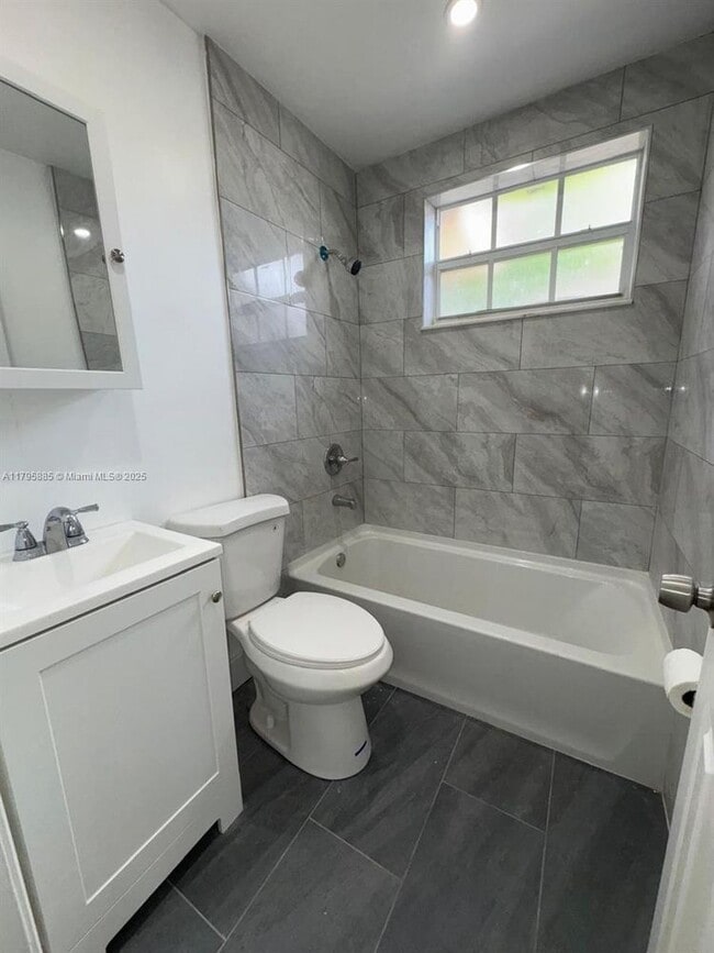 Foto del edificio - 1315 SW 3rd St
