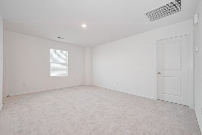 Building Photo - 26751 Prairie Smoke Ln
