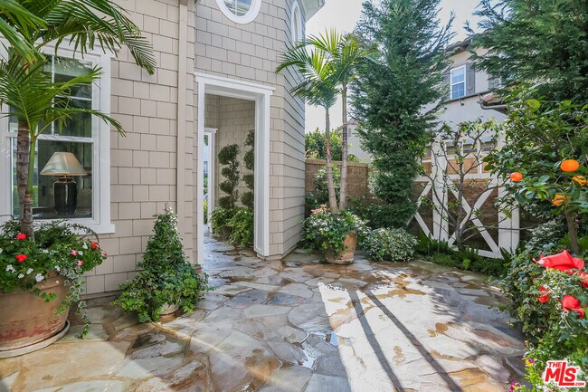 Foto del edificio - 7391 W Coastal View Dr