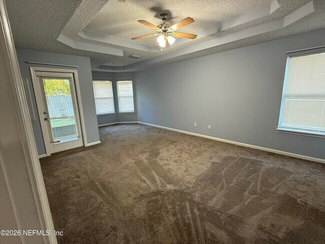 Foto del edificio - 9339 Whisper Glen Dr