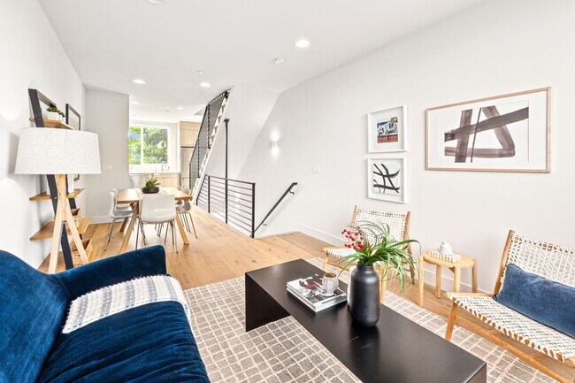 Foto del edificio - Wallingford Townhome