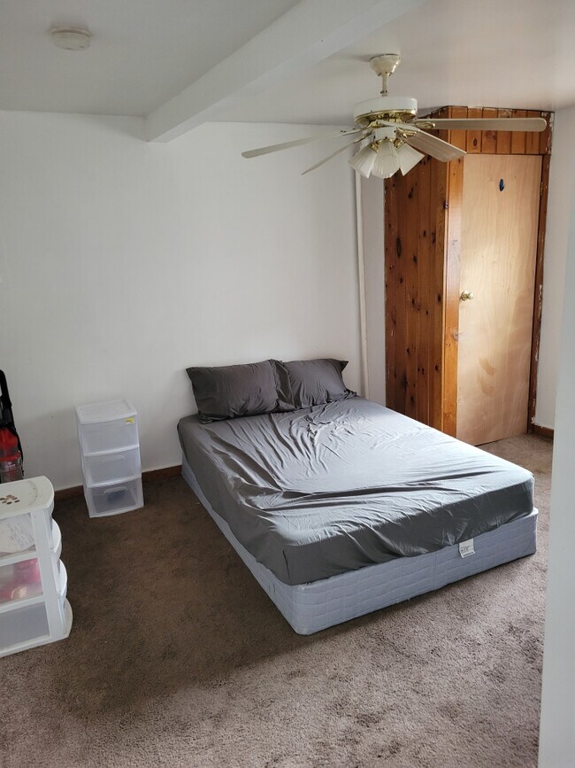 4 Smith St, Monticello, NY 12701 4 Smith St Monticello, NY