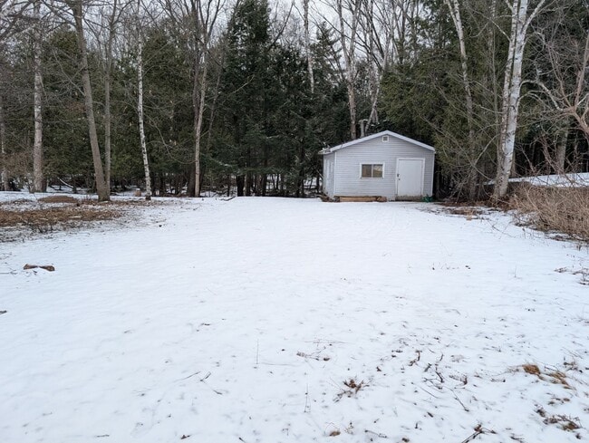 Building Photo - 286 Greenwood Dr