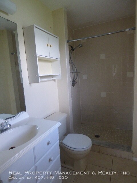 Building Photo - 2 BR / 2 BA Duplex In Willowbrook Cove