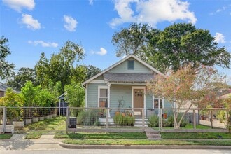 Building Photo - 4807 Averill St