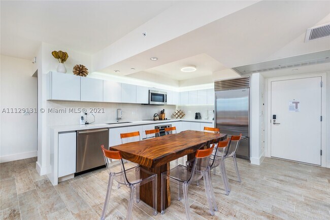 Foto del edificio - 102 24th St