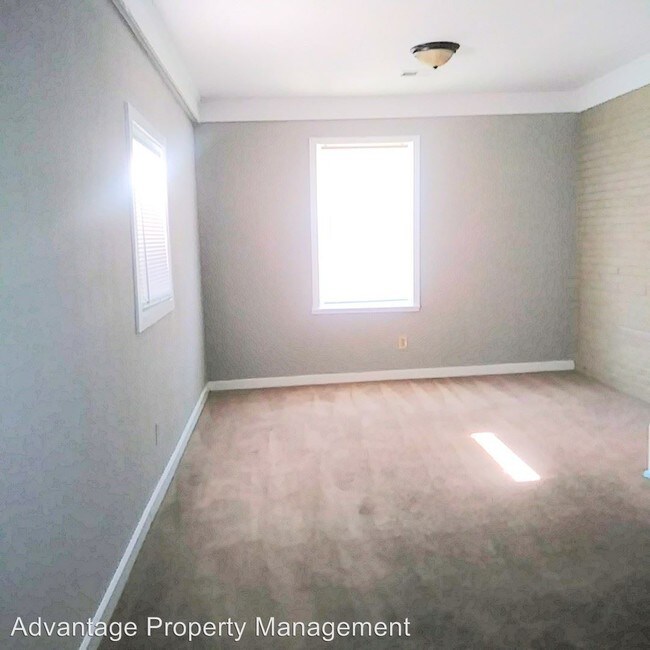 Building Photo - 3 br, 1 bath House - 1568 Frayser Blvd.
