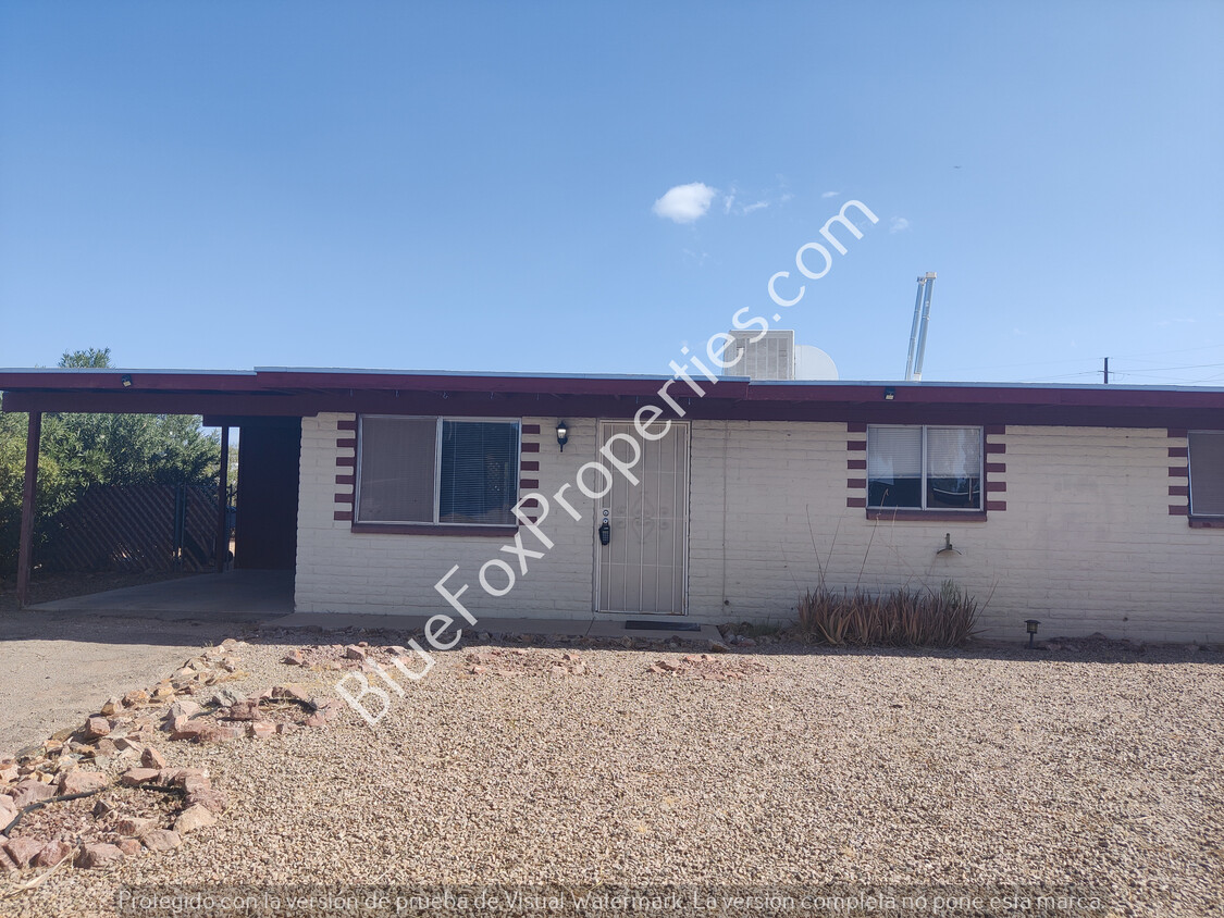 Foto principal - 3755 S Amos Pl