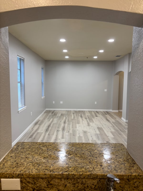 Building Photo - 126 Vista Verdi Cir