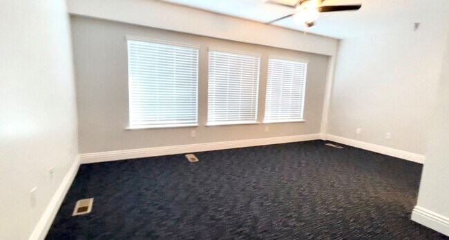 Foto del edificio - 3545 - Indigo