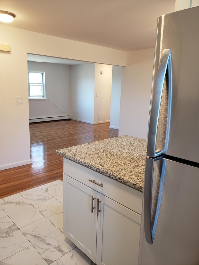 Building Photo - 2467 NJ-10