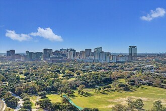 Building Photo - 1711 Old Spanish Trl