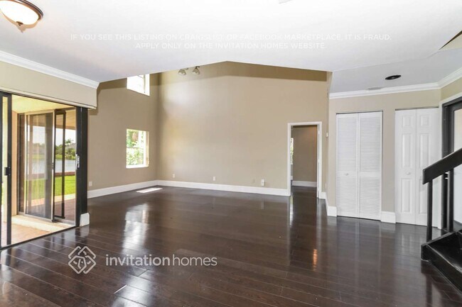 Foto del edificio - 6731 SW 155th Ave