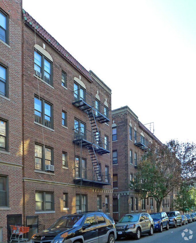 Foto principal - 43-29 39th Pl