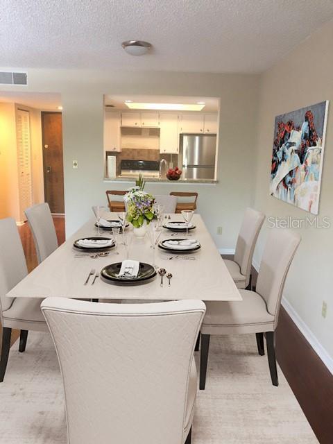 Foto del edificio - 13612 S Village Dr