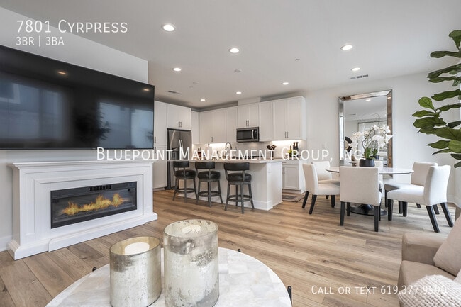 Building Photo - 7801 Cyrpress-