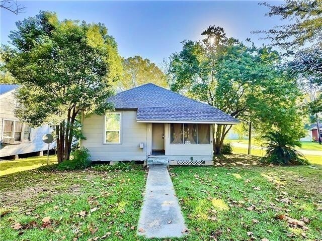 Primary Photo - 646 Avenue E