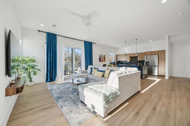 Foto del edificio - 2206 Arroyo Ave