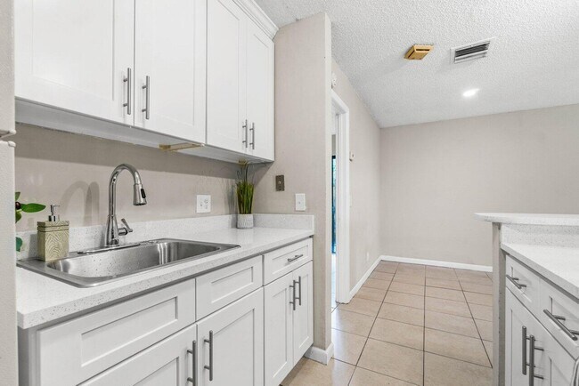 Foto del edificio - 16 Crossings Cir