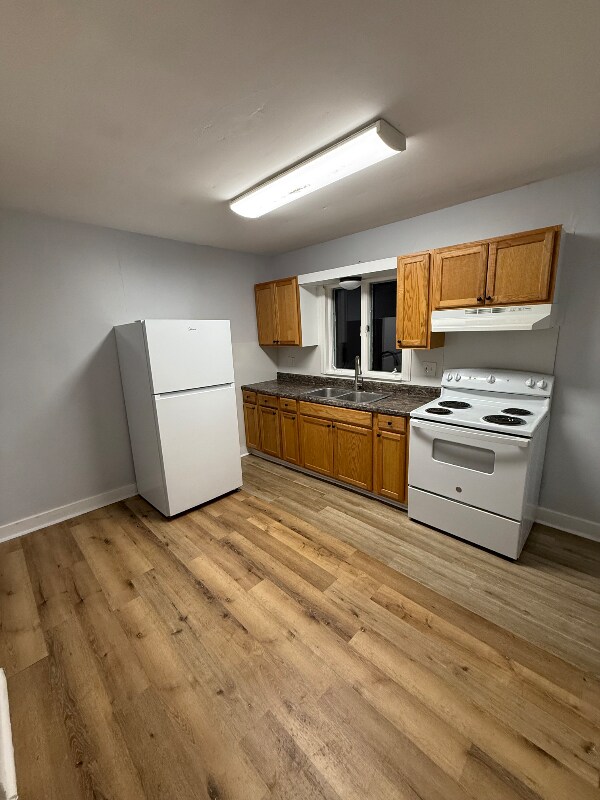 Foto del edificio - 216 Lamont Ave