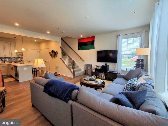 Foto del edificio - 2927 Duvall Ridge Rd