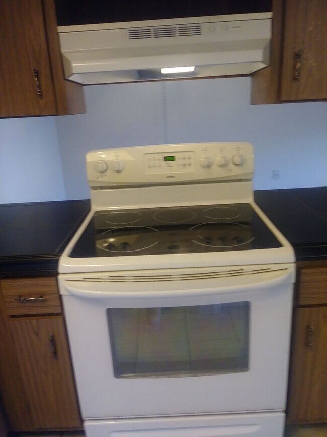 Building Photo - 1 BR/1.5 BA Apt near Downtown Eustis