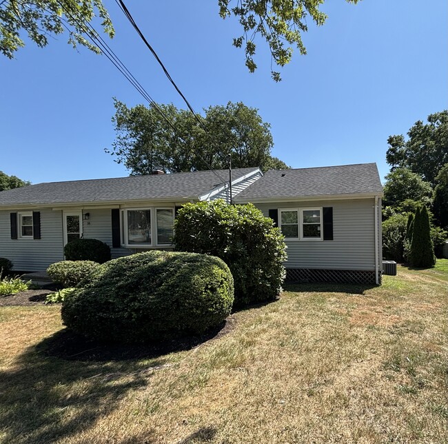 Building Photo - 16 Covington Dr