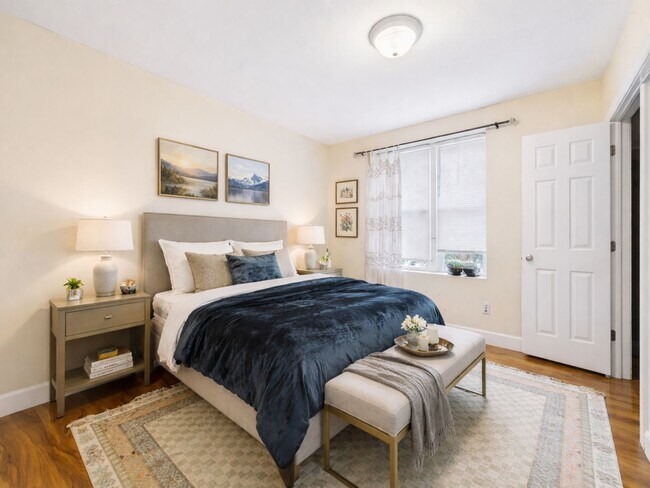 Foto del edificio - VERY ATTRACTIVE PENNSPORT APARTMENT JUNE 10
