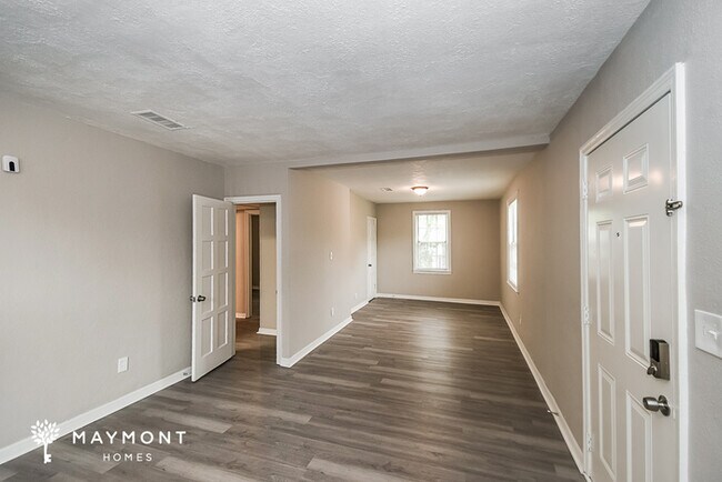 Building Photo - 410 W 62nd St