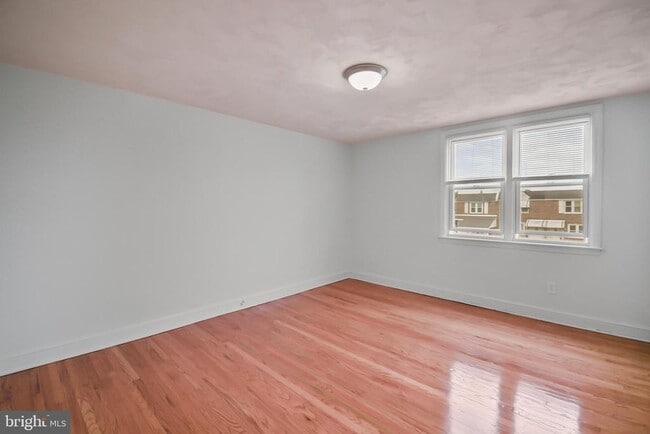 Foto del edificio - 1051 Oakwood Dr