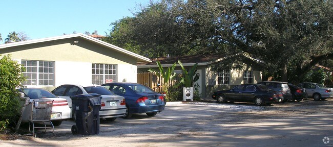 Foto del edificio - 811-815 SW 4th St