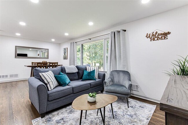 Foto del edificio - 1300 Wichita Dr SW