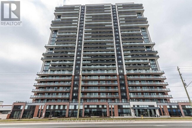 Building Photo - 2550-2550 Simcoe St N