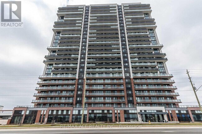 Photo du bâtiment - 2550-2550 Simcoe St N