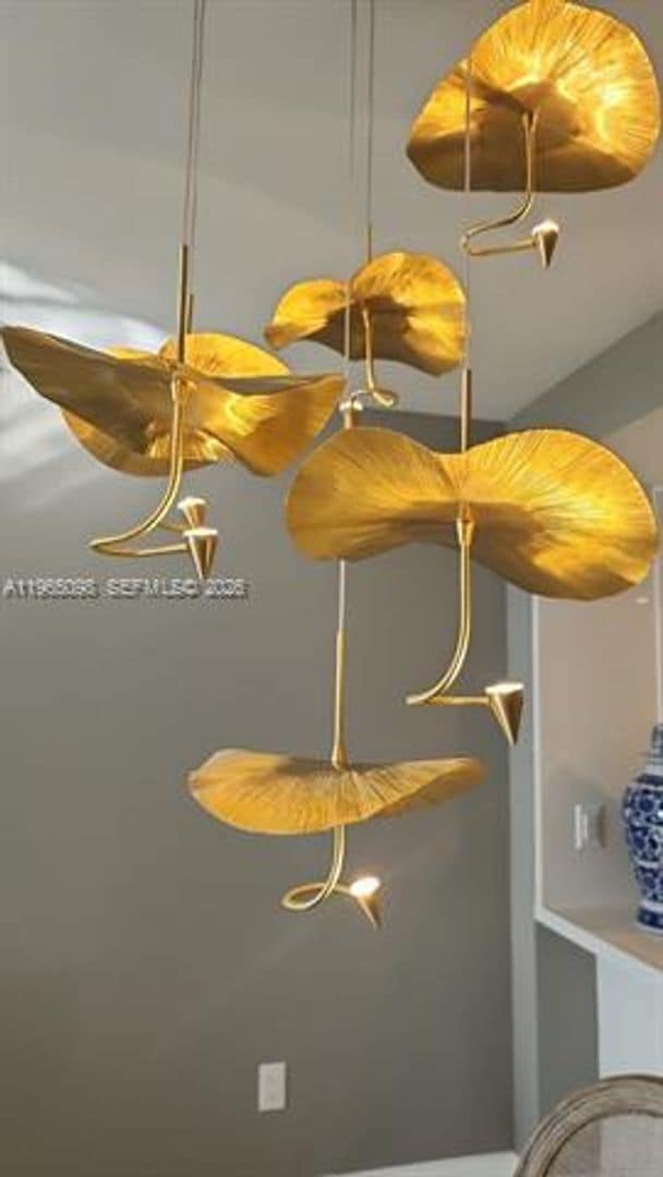 Foto del edificio - 5701 Collins Ave