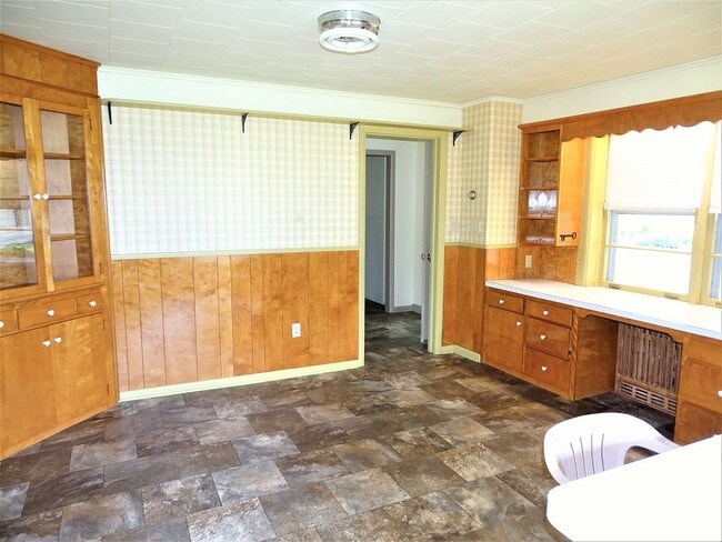 Foto del edificio - 488 S Colebrook Rd