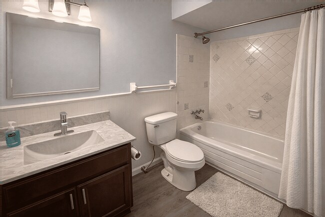 Foto del edificio - 408 Herr St