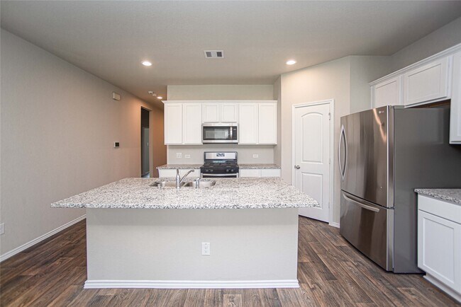 Foto del edificio - 14086 Sharktooth Hill Ln