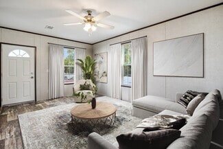 Building Photo - 603 63rd Ave W