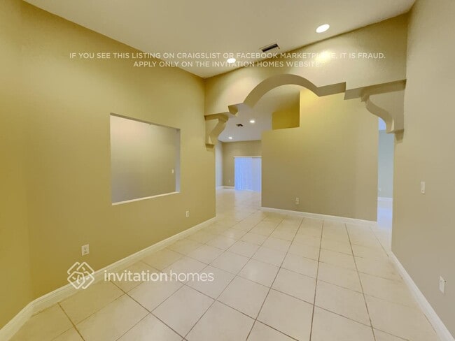 Foto del edificio - 1445 SW 11th Pl