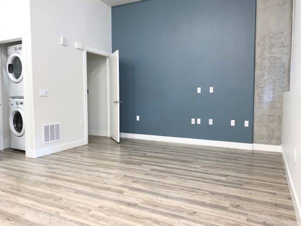 Foto del edificio - 7705 Eads Ave